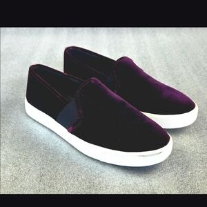 Vince velvet loafers size 8.5